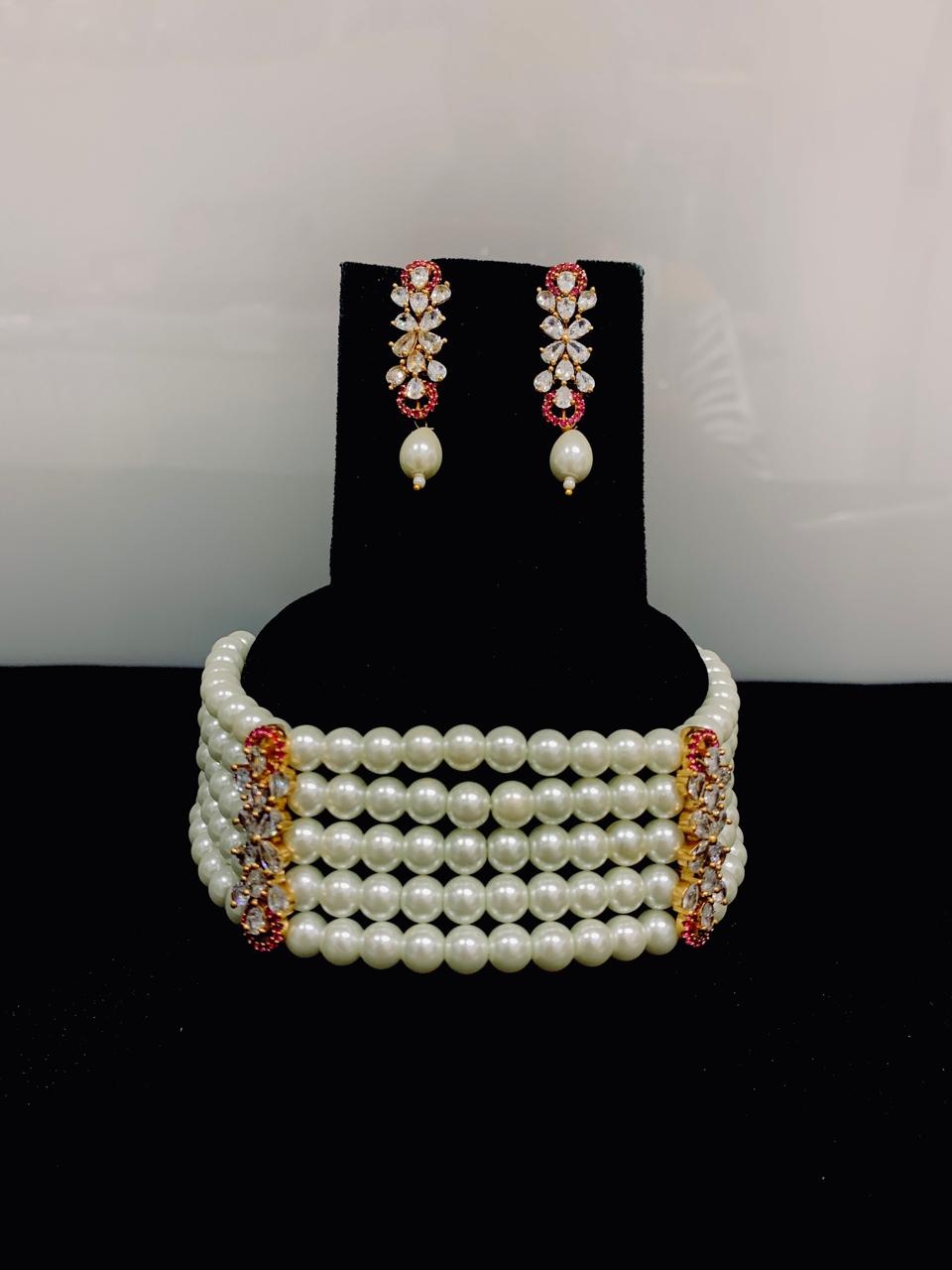 AD Pearl Four Layers Chokker