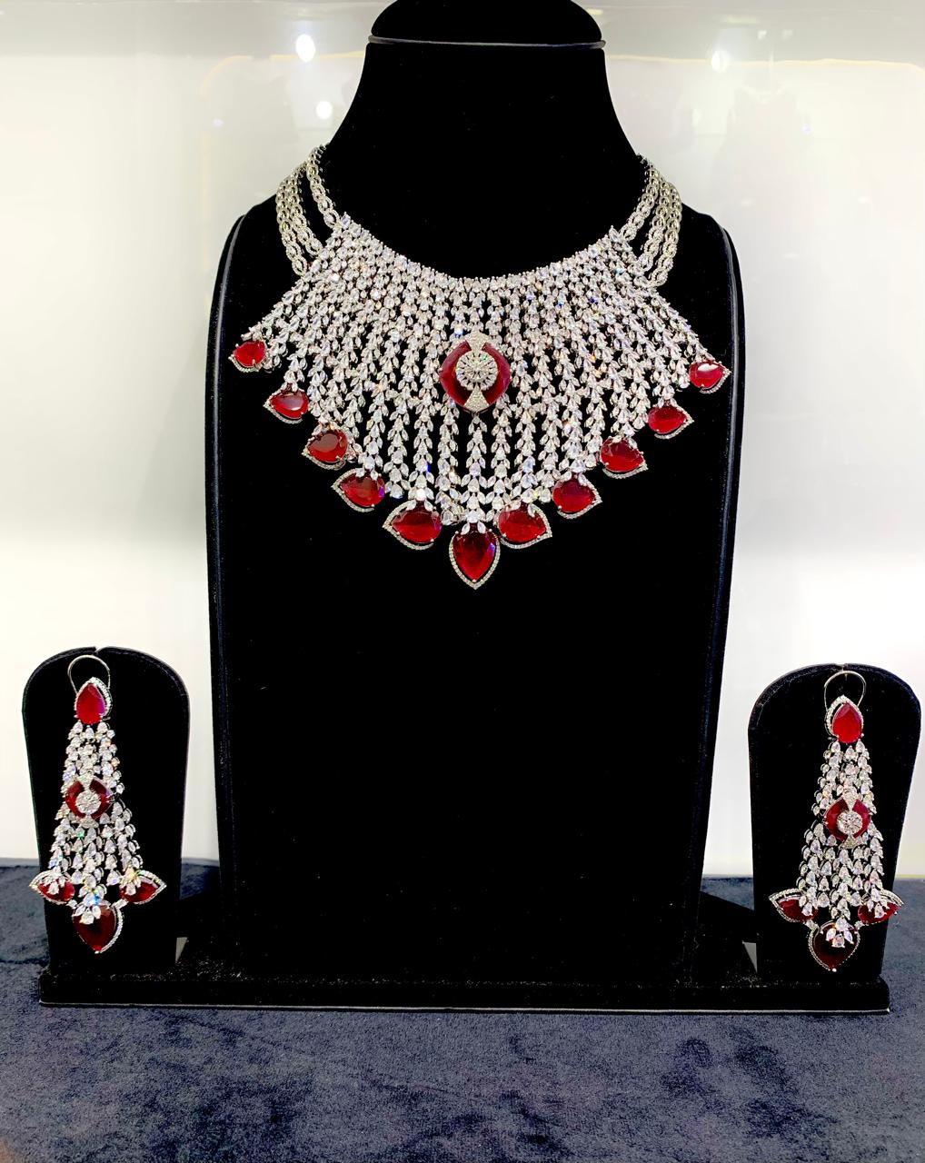 AD Red Pear Chokkar Set